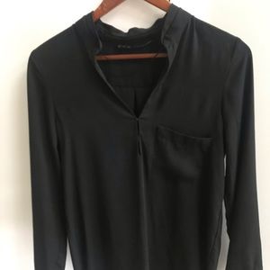 Black classic Zara shirt